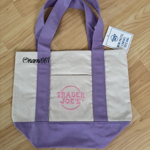 Trader Joe’s Viral Limited Edition Pastel Mini Totes - Bundle of 4 - Picture 5 of 10
